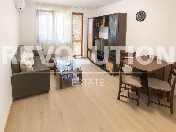 Дава се под наем Тристаен апартамент в Варна, Бриз - 80 кв.м за 750 € - Снимка #1