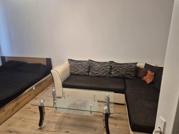 Дава се под наем Едностаен апартамент в София, Надежда 2 - 45 кв.м за 397.8 € - Снимка #1