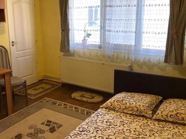 Дава се под наем Едностаен апартамент в Пловдив, Южен - 45 кв.м за 255 € - Снимка #1