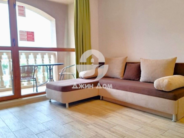 Двустаен апартамент в к.к. Слънчев бряг - 57 кв.м за 1002 €/кв.м - Снимка #1