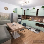 Дава се под наем Тристаен апартамент в Варна, ВИНС - 110 кв.м за 1122 € - Снимка #1