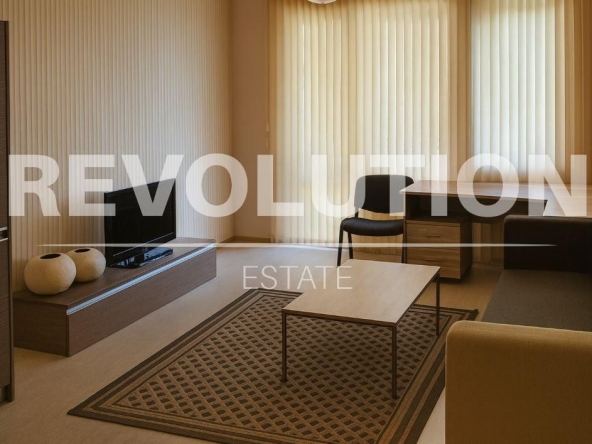 Дава се под наем Двустаен апартамент в Варна, ХЕИ - 65 кв.м за 500 € - Снимка #1