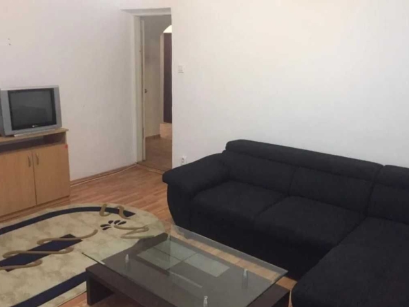 Дава се под наем Двустаен апартамент в Пловдив, Мараша - 65 кв.м за 295.8 € - Снимка #1