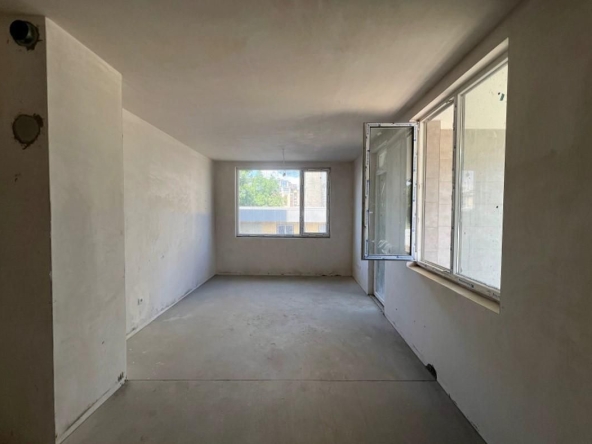 Тристаен апартамент в София, Дървеница - 98 кв.м за 2296 €/кв.м - Снимка #1