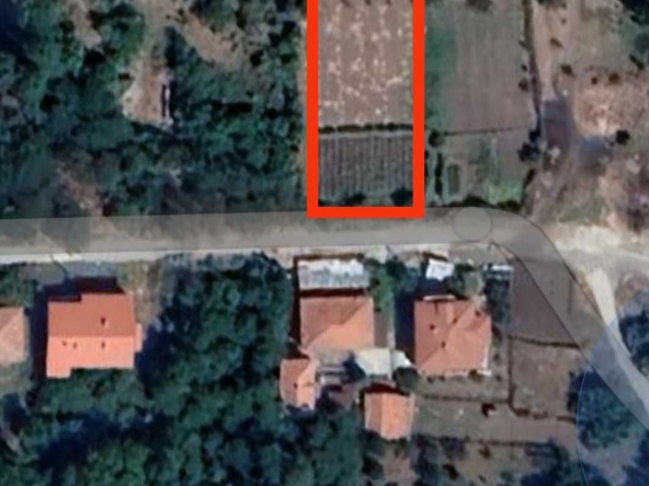 Парцел в с. Островица, Област Кърджали - 630 кв.м за 41 €/кв.м - Снимка #1