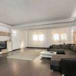 Дава се под наем Тристаен апартамент в Пловдив, Тракия - 88 кв.м за 321.3 € - Снимка #1