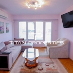 Дава се под наем Тристаен апартамент в Варна, Базар Левски - 70 кв.м за 639 € - Снимка #1