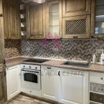 Дава се под наем Тристаен апартамент в Варна, Център - 80 кв.м за 800 € - Снимка #1