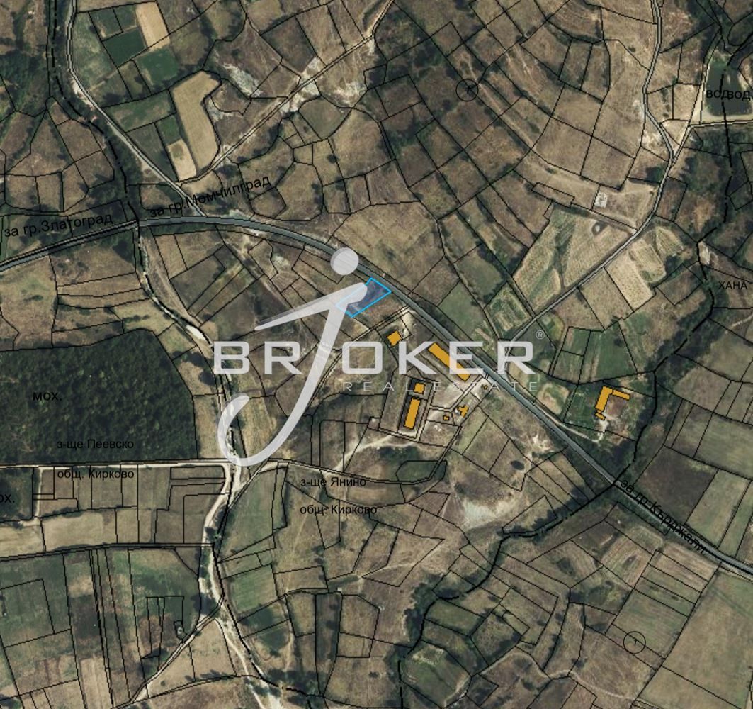 Парцел в с. Янино, Област Кърджали - 1373 кв.м за 8 €/кв.м - Снимка #1