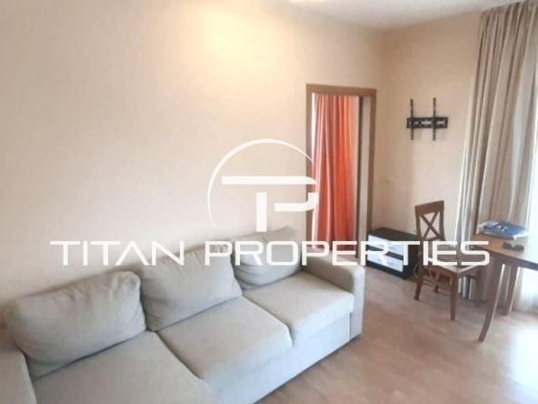 Дава се под наем Двустаен апартамент в Варна, Център - 45 кв.м за 400 € - Снимка #1