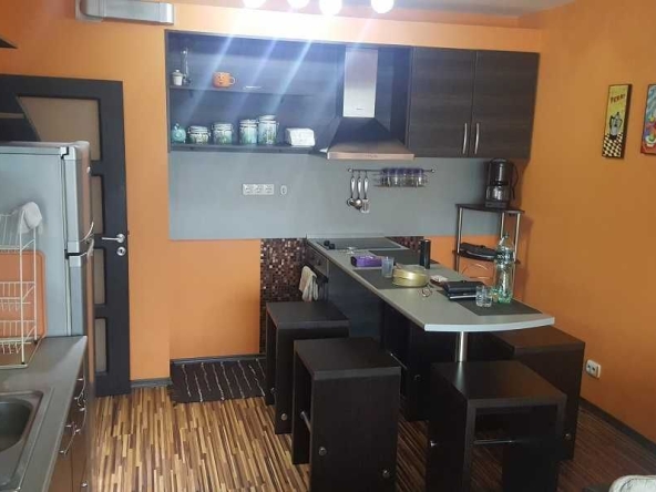 Дава се под наем Едностаен апартамент в София, Надежда 1 - 45 кв.м за 300 € - Снимка #1