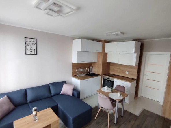 Дава се под наем Двустаен апартамент в София, Банишора - 50 кв.м за 550 € - Снимка #1