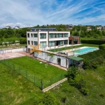 Къща в с. Баново, Област Варна - 695 кв.м за 1310 €/кв.м - Снимка #1