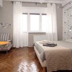 Дава се под наем Едностаен апартамент в Пловдив, Остромила - 37 кв.м за 153 € - Снимка #1