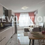 Дава се под наем Двустаен апартамент в Варна, Погреби - 70 кв.м за 550 € - Снимка #1