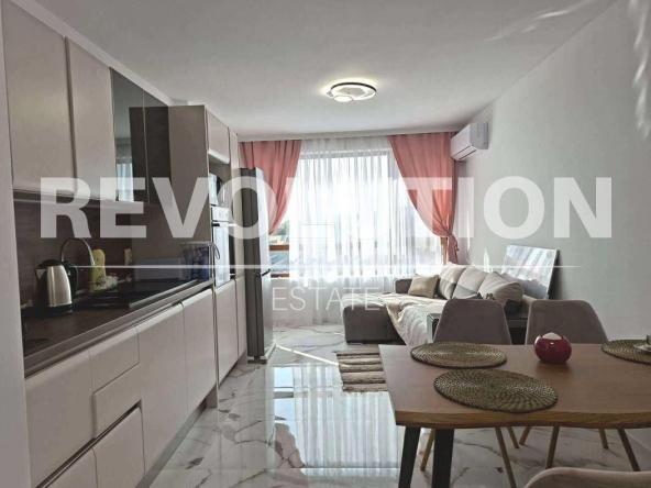 Дава се под наем Двустаен апартамент в Варна, Погреби - 70 кв.м за 550 € - Снимка #1