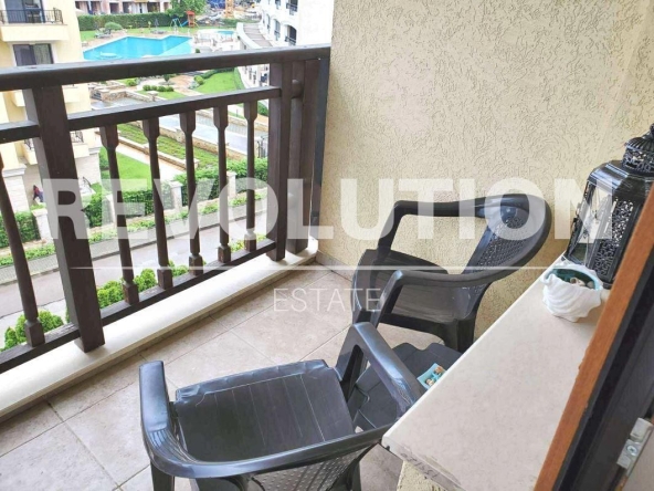 Дава се под наем Едностаен апартамент в к.к. Св.Св. Константин и Елена - 53 кв.м за 600 € - Снимка #1