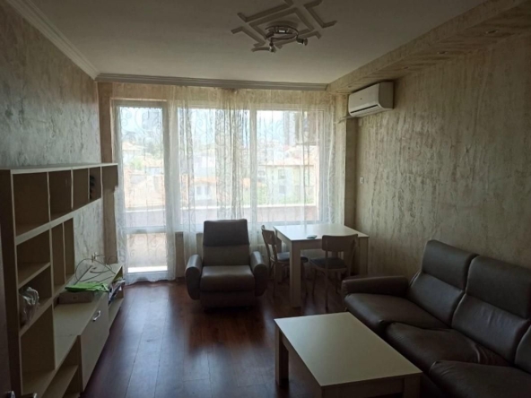 Дава се под наем Двустаен апартамент в София, Лозенец - 67 кв.м за 700 € - Снимка #1