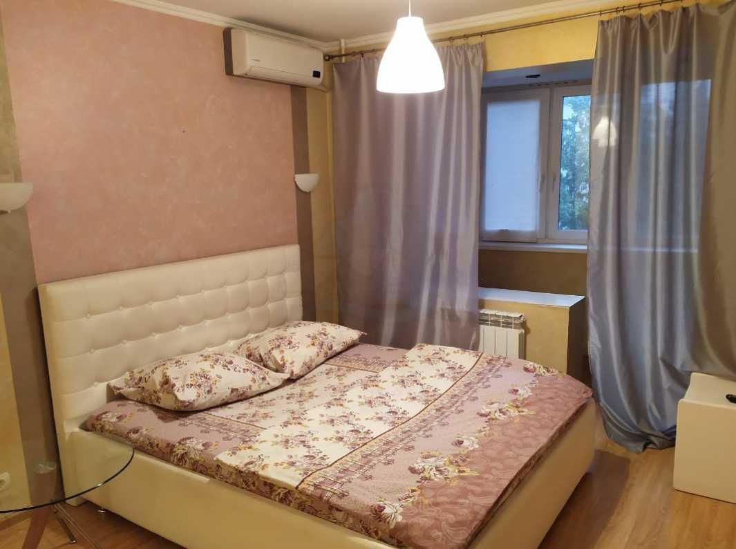 Дава се под наем Едностаен апартамент в Пловдив, Мараша - 40 кв.м за 153 € - Снимка #1