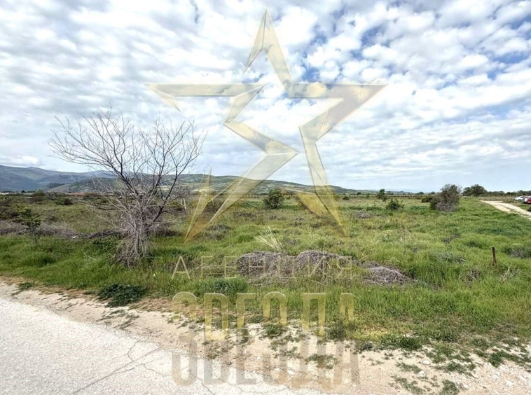 Парцел в с. Първенец, Област Пловдив - 5126 кв.м за 27 €/кв.м - Снимка #1