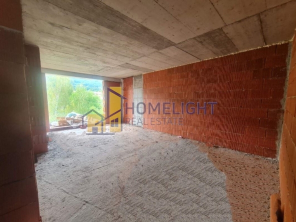 Тристаен апартамент в София, Бояна - 105 кв.м за 2372 €/кв.м - Снимка #1