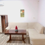 Дава се под наем Двустаен апартамент в Пловдив, Кършияка - 55 кв.м за 425 € - Снимка #1