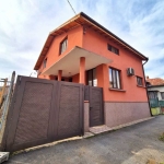 Къща в с. Попица, Област Враца - 252 кв.м за 241 €/кв.м - Снимка #1