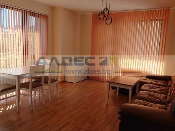 Дава се под наем Двустаен апартамент в София, Център - 65 кв.м за 690 € - Снимка #1