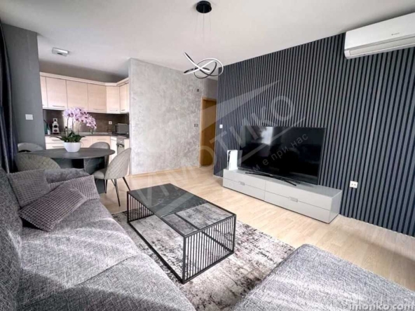 Дава се под наем Двустаен апартамент в София, Витоша - 73 кв.м за 698.19 € - Снимка #1