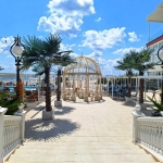 Двустаен апартамент в к.к. Елените - 65 кв.м за 1108 €/кв.м - Снимка #1