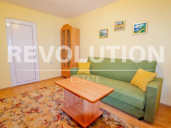 Дава се под наем Двустаен апартамент в Варна, м-т Евксиноград - 60 кв.м за 320 € - Снимка #1