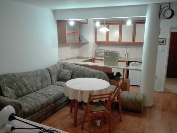 Дава се под наем Едностаен апартамент в Пловдив, Беломорски - 45 кв.м за 255 € - Снимка #1