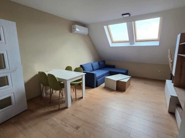 Дава се под наем Двустаен апартамент в София, Левски - 50 кв.м за 549 € - Снимка #1