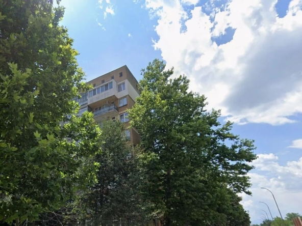Четиристаен апартамент в Казанлък - 88 кв.м за 609 €/кв.м - Снимка #1