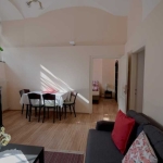 Дава се под наем Тристаен апартамент в Пловдив, Кючук Париж - 88 кв.м за 270.3 € - Снимка #1