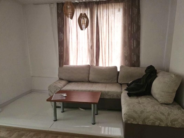 Дава се под наем Двустаен апартамент в София, Кръстова вада - 65 кв.м за 647.19 € - Снимка #1