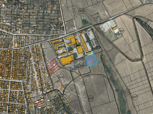 Земеделски имот в Хасково, Промишлена зона - Изток -  кв.м за 6 €/дка - Снимка #1