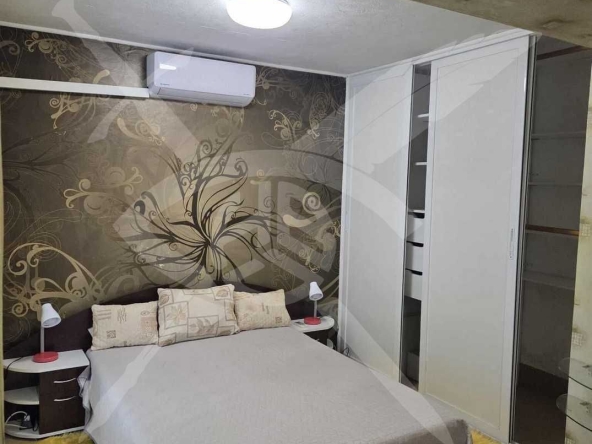 Дава се под наем Тристаен апартамент в София, Хладилника - 90 кв.м за 498.27 € - Снимка #1