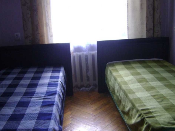 Дава се под наем Двустаен апартамент в Пловдив, Каменица 1 - 44 кв.м за 153 € - Снимка #1