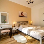 Дава се под наем  в Пловдив, Кършияка - 20 кв.м за 119.34 € - Снимка #1