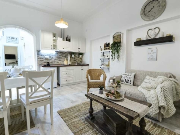 Дава се под наем Двустаен апартамент в Пловдив, Захарна фабрика - 72 кв.м за 255 € - Снимка #1