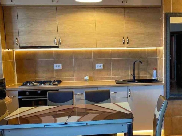 Дава се под наем Двустаен апартамент в Пловдив, Гагарин - 63 кв.м за 249.9 € - Снимка #1