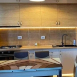 Дава се под наем Двустаен апартамент в Пловдив, Гагарин - 60 кв.м за 285.6 € - Снимка #1