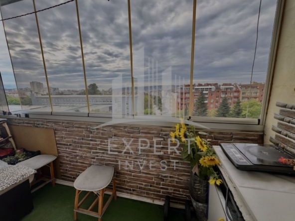 Тристаен апартамент в Варна, Левски - 61 кв.м за 2622 €/кв.м - Снимка #1