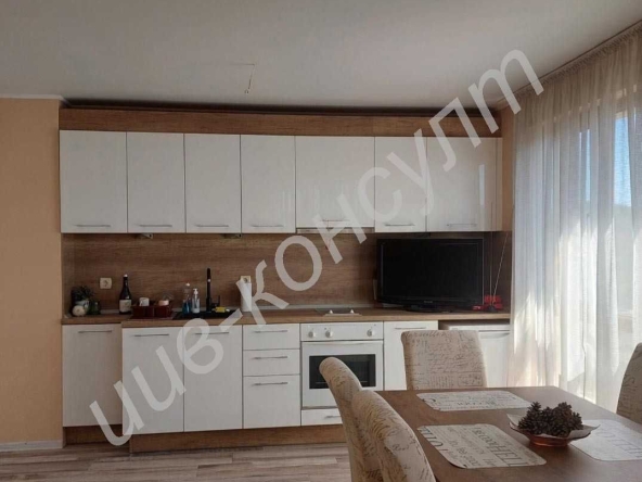 Тристаен апартамент в Велико Търново, Център - 90 кв.м за 1723 €/кв.м - Снимка #1