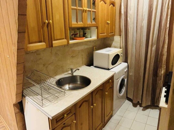 Дава се под наем Едностаен апартамент в Пловдив, Тракия - 38 кв.м за 298.86 € - Снимка #1