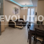 Дава се под наем Тристаен апартамент в Варна, Зимно кино Тракия - 80 кв.м за 750 € - Снимка #1