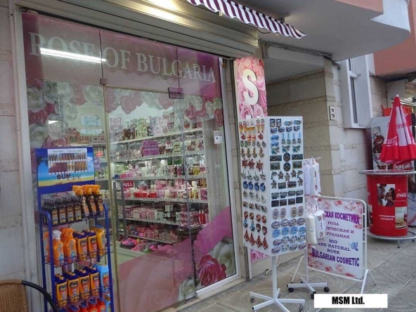 Дава се под наем Магазин в к.к. Слънчев бряг - 12 кв.м за 2992.17 € - Снимка #1