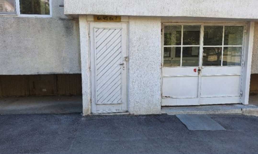 Дава се под наем Склад в Варна, Възраждане 2 - 7 кв.м за 30.6 € - Снимка #1