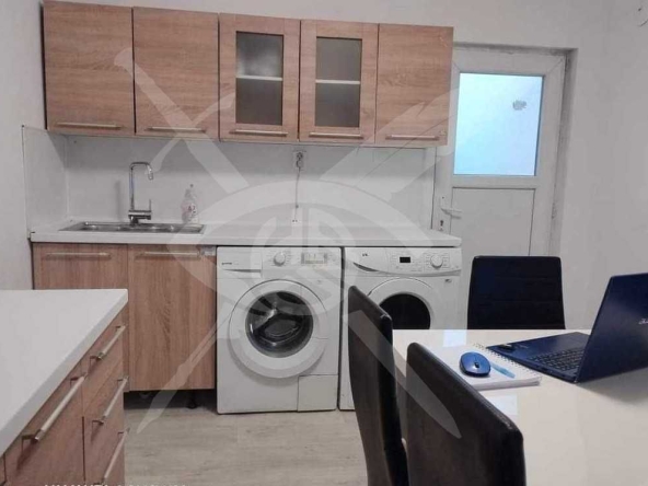 Дава се под наем Двустаен апартамент в Варна, Левски - 44 кв.м за 300 € - Снимка #1